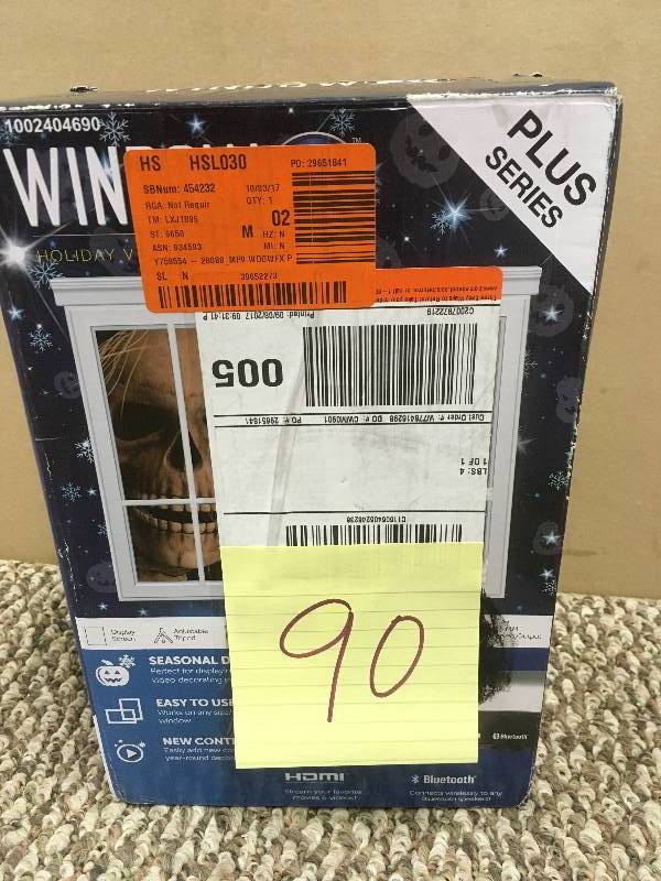 lot 90 image: WindowFX Plus 2017 Projector - Open Box
