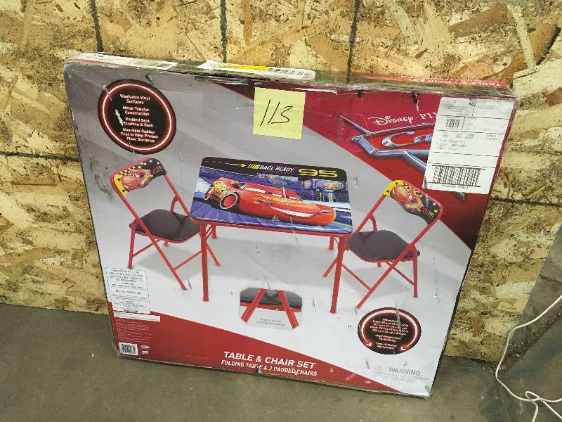 lot 113 image: CARS 3 ACTIVITY TABLE SET