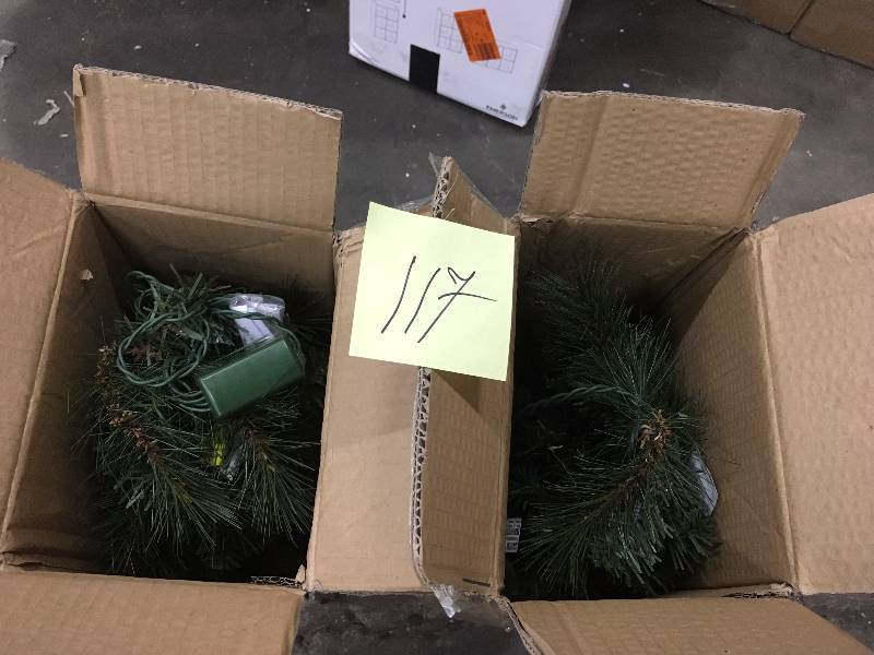 lot 117 image: Lot of 2 Wesley Pine Garland Swag X 133 Tips 35 Plug-in Warm White Led Lights Led 32 not used