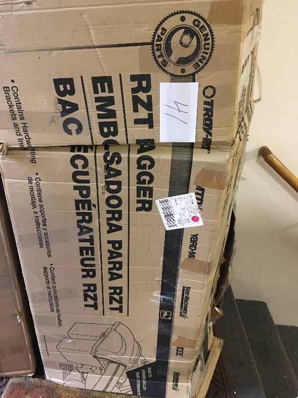 Troy-Bilt RZT 6.5-Bushel Twin Bagger for 4246 Zero-Turn Rider - Open Box