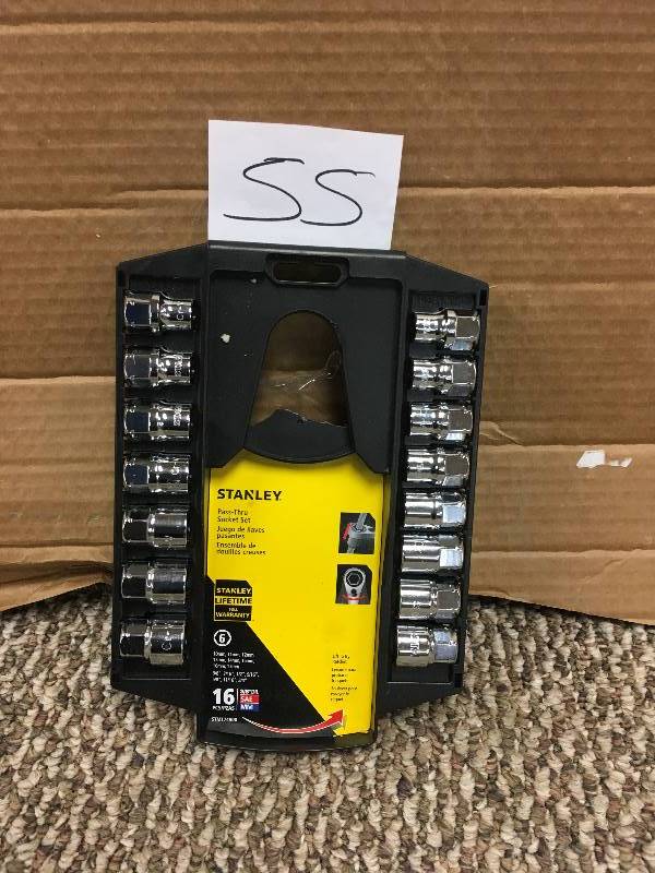 Stanley Pass-Thru Socket Set 16 pieces - Open Box