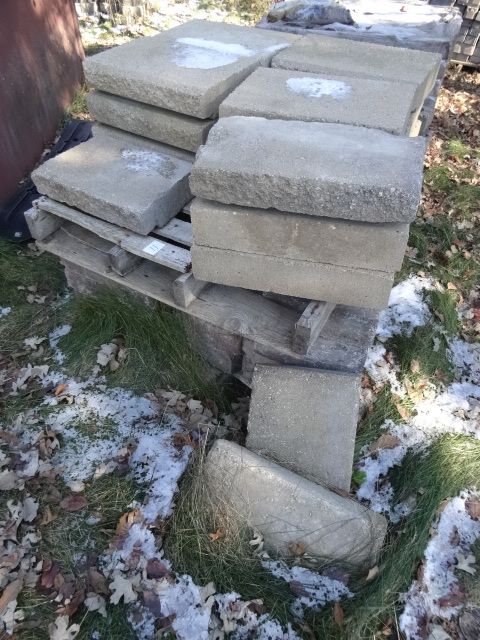 lot 11 image: 2 different styles of retaining wal...