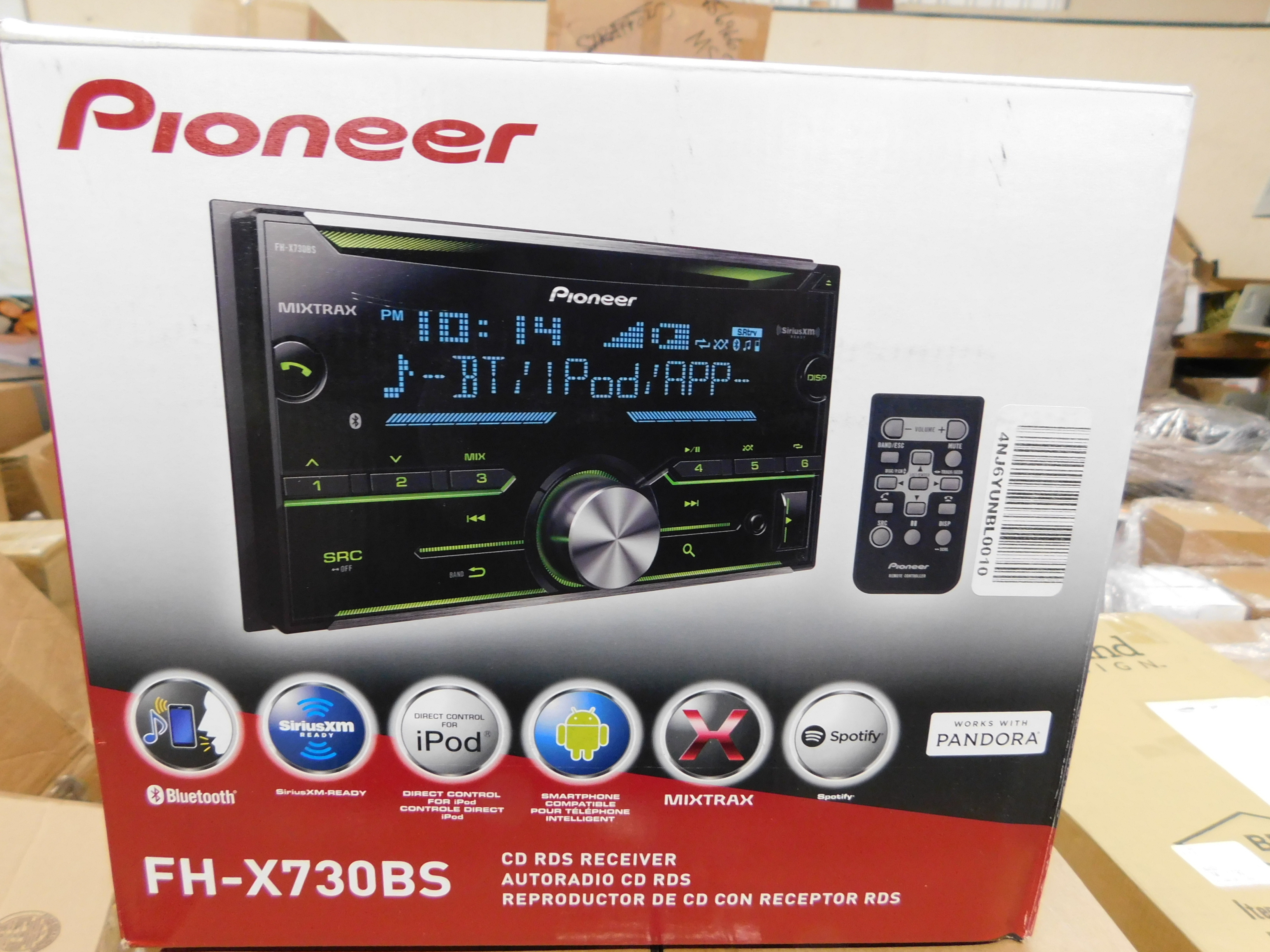 PIONEER CD RECEIVER WITH BLUETOOTH