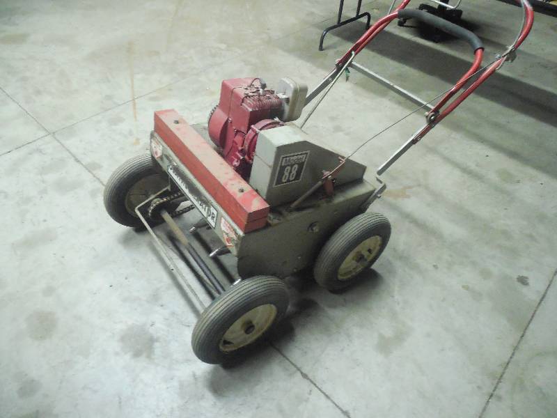 lot 4 image: Olathe Plugger