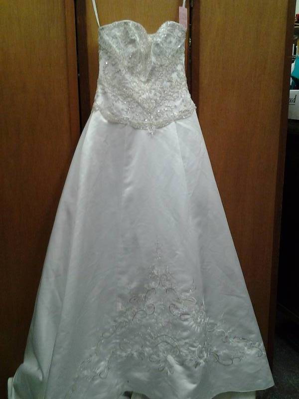 P.C. Marys Size 10 White Beaded