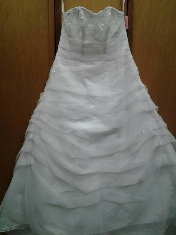 Davids Bridal Size 14 White Beaded