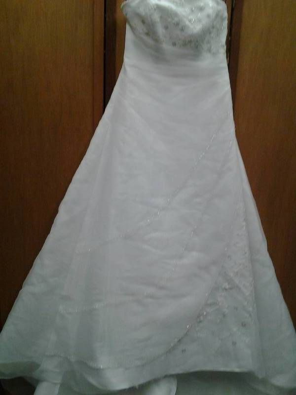 Davids Bridal Size 10 White Beaded