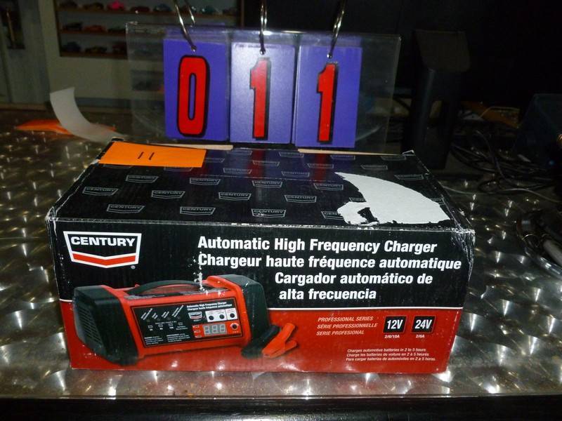 SnS auctions # 292 Cub Cadet snow blowers & misc.