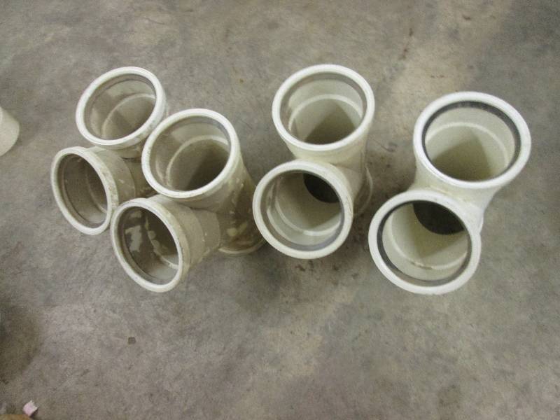 lot 3 image: 4 new gasket ed 6 sewer pvc  egout...