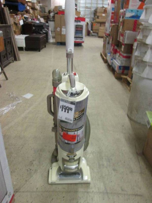 lot 195 image: shark navigator bagless upright tes...