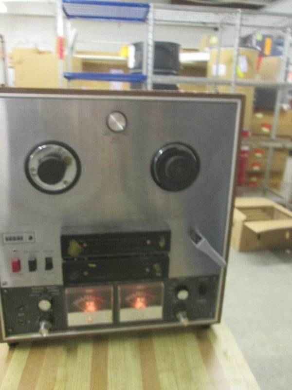 lot 276 image: teac corporation modelA-2050 reel t...