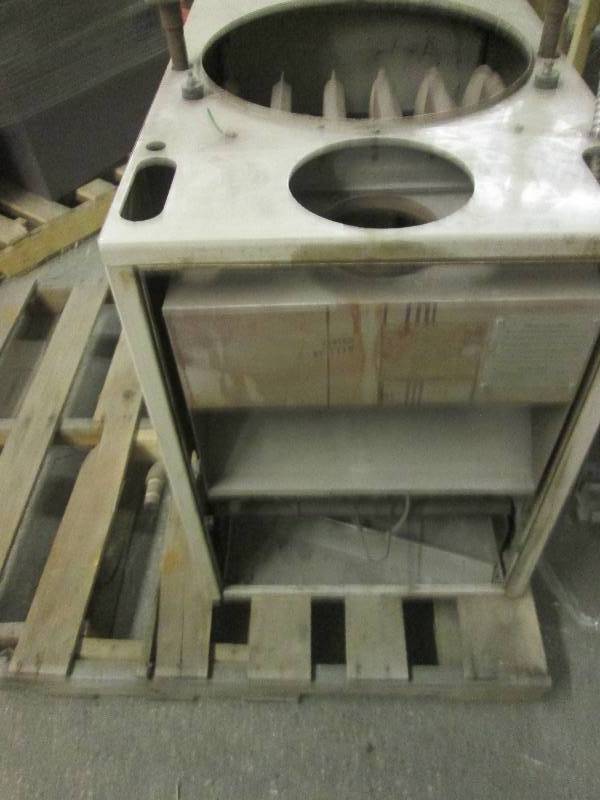 lot 296 image: garage heater ...