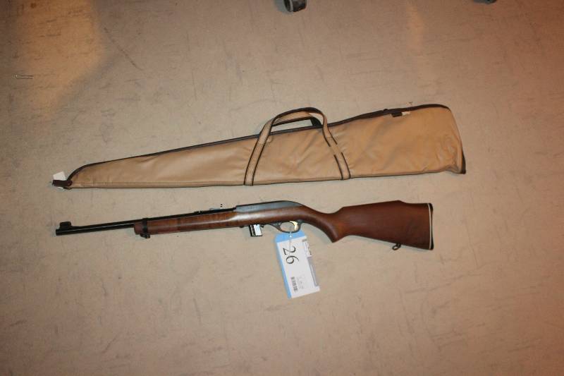 lot 26 image: Marlin Model 995 .22LR Semiautomatic Youth Rifle with Detachable 10 Round Magazine and 17 Barrel