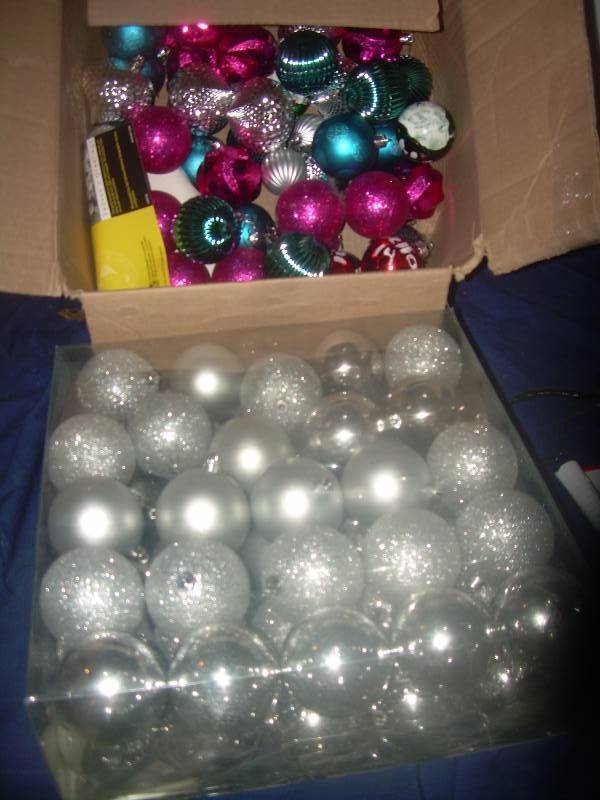 CHRISTMAS BULBS