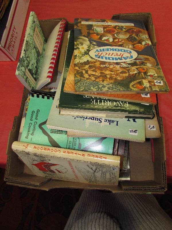 lot 261 image: COOK BOOKS