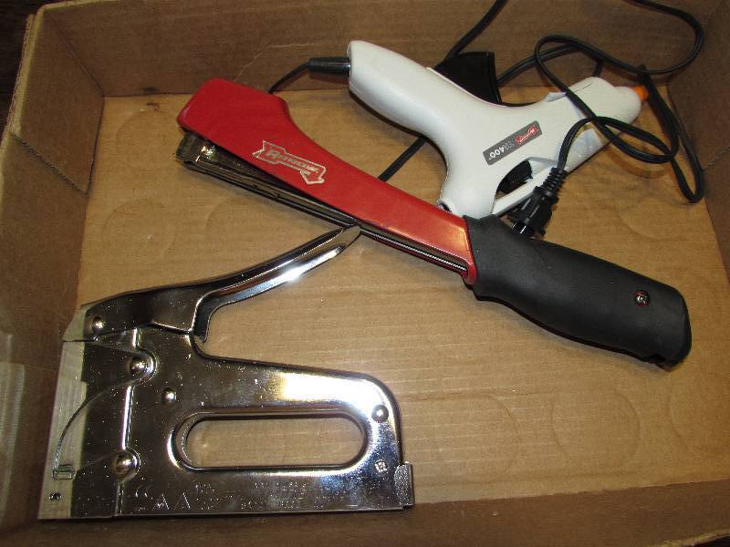 lot 282 image: TOOLS