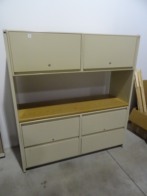 Metal office cabinet. 4 lateral dra...