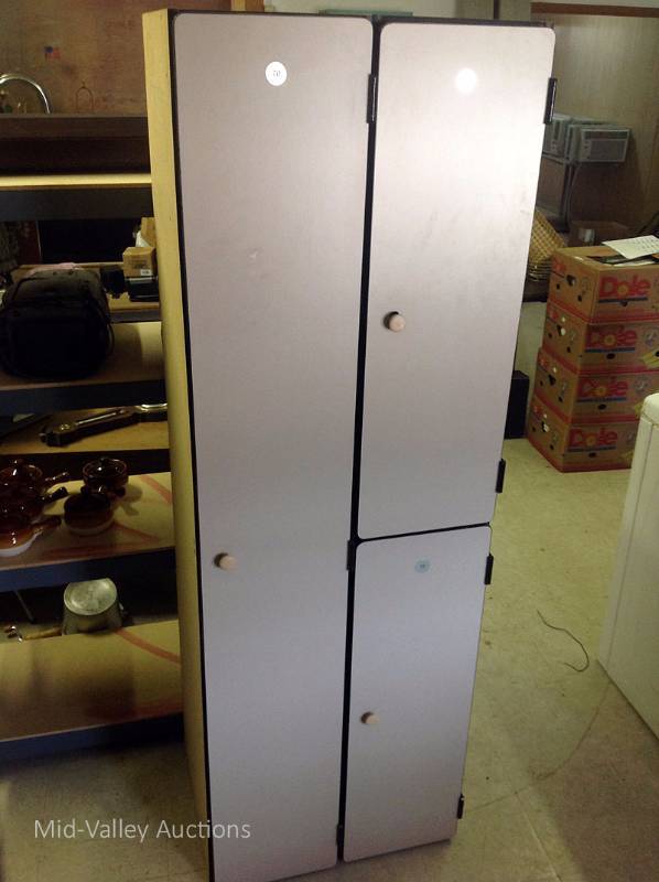 lot 13 image: Garage Storage Locker
