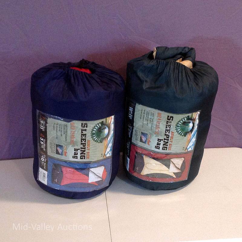 lot 22 image: Sleeping Bags