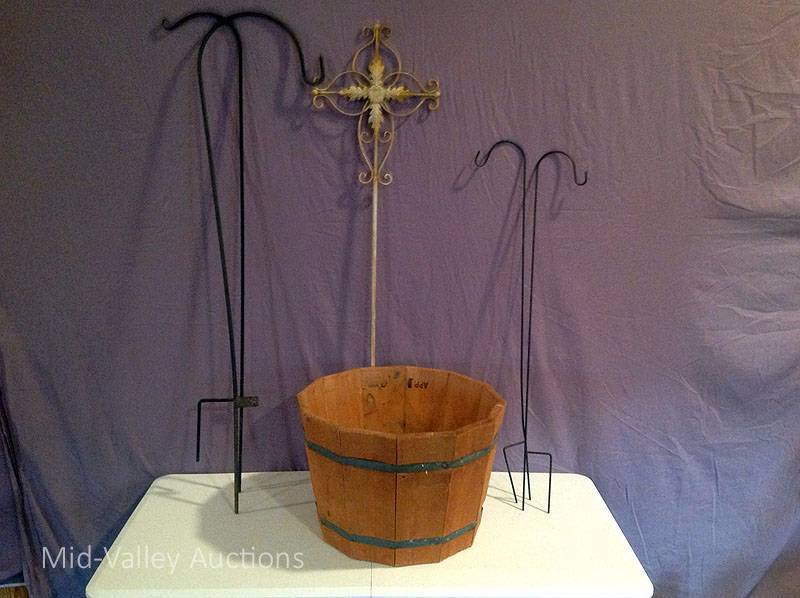lot 36 image: Lawn Hooks & Wood Barrel