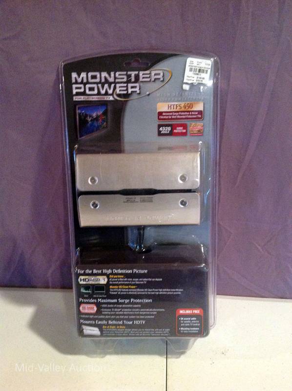 lot 39 image: Monster Power HTFS 450