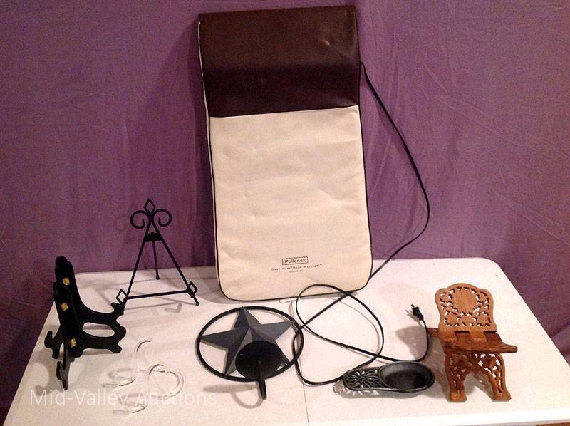 lot 84 image: Deep Heat Back Massager & Picture Holders