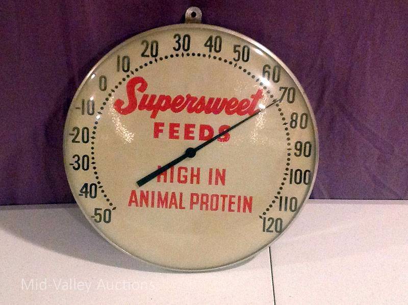 lot 89 image: Vintage Supersweet Feeds Thermometer