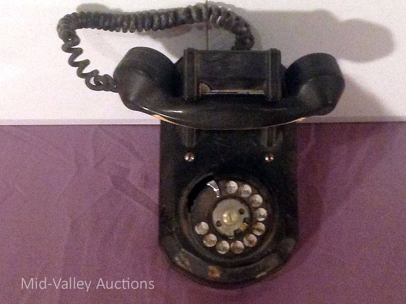 lot 91 image: Old Wall Dial Phone