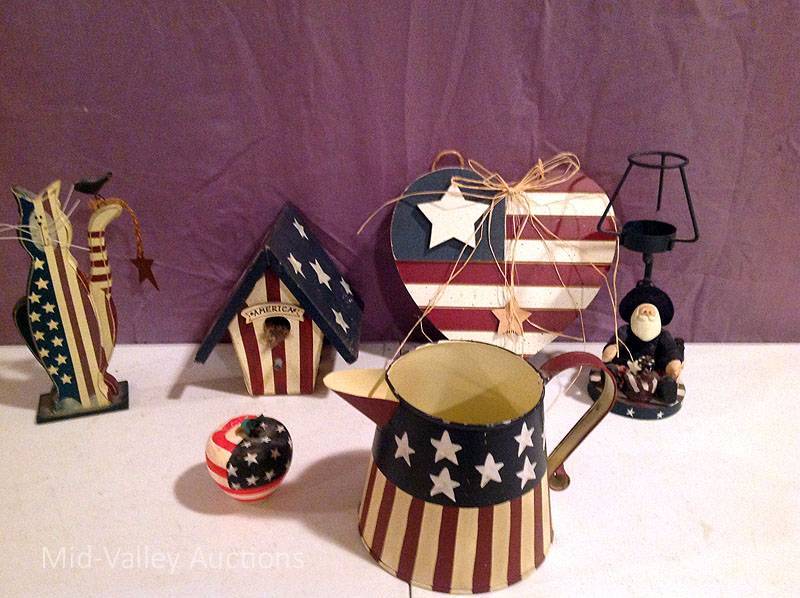lot 133 image: Patriotic Items