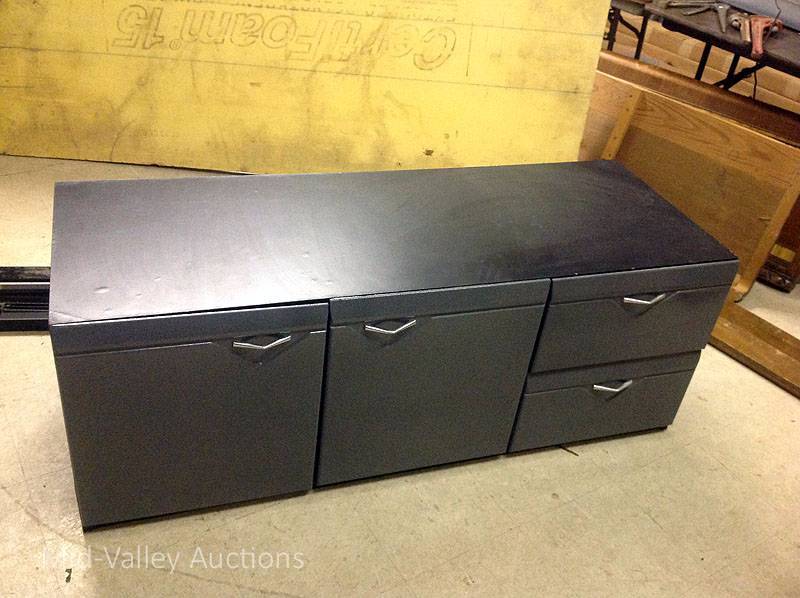 lot 136 image: Wall Base Cabinet
