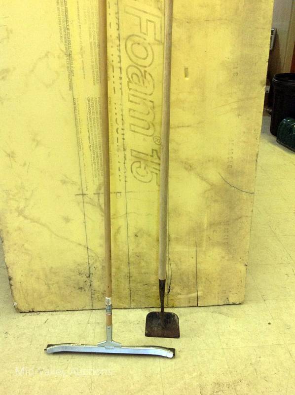 lot 164 image: Floor Squeegee & Ice Scraper