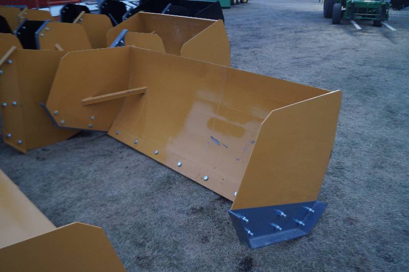 lot 102 image: Unused 7 ft Universal Mount Snow Pusher