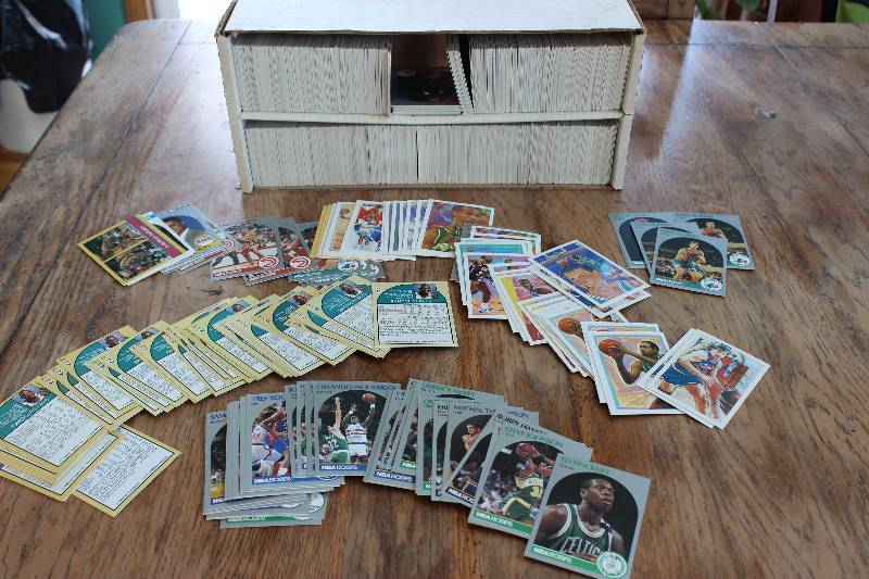 Box of 1990-1991 NBS Hoops Basketba...