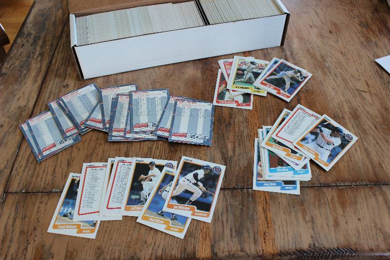 Box of 1988-1992 Fleer Baseball Car...