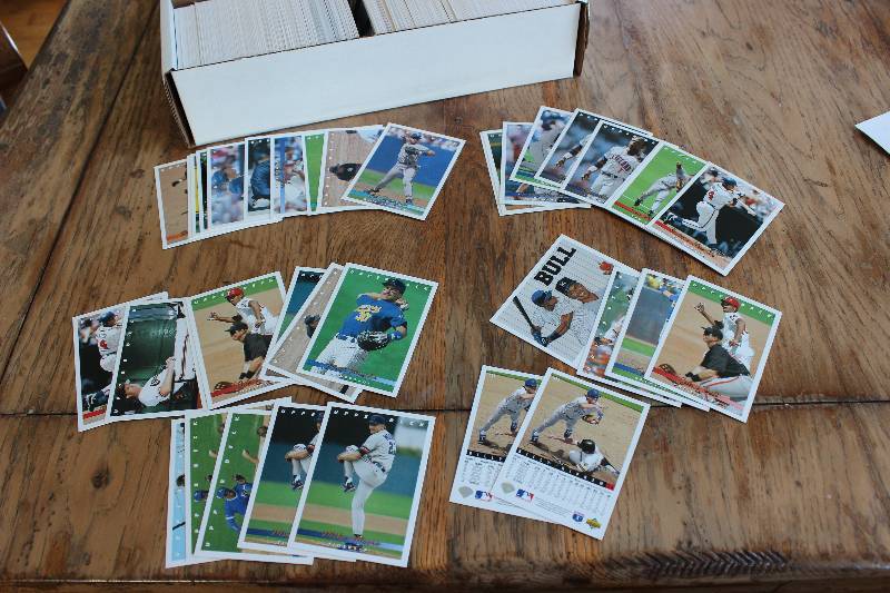 Box of 1992 Upper Deck Baseball Car...