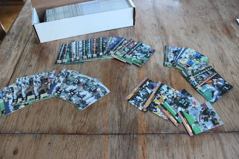 Box of 2000,2006,2008 Upper Deck Fo...