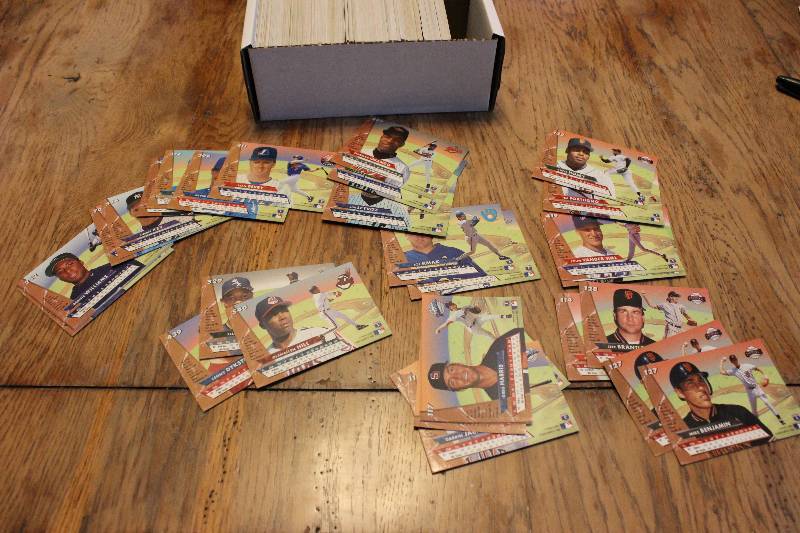 Box of 1993 Fleer Ultra Baseball Ca...