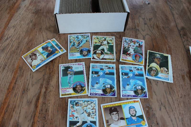 Box of 1983 Topps Baseball Cards...