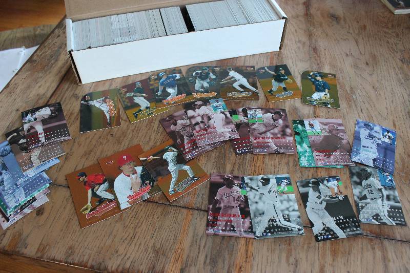 Box of Fleer Ultra Baseball Cards...