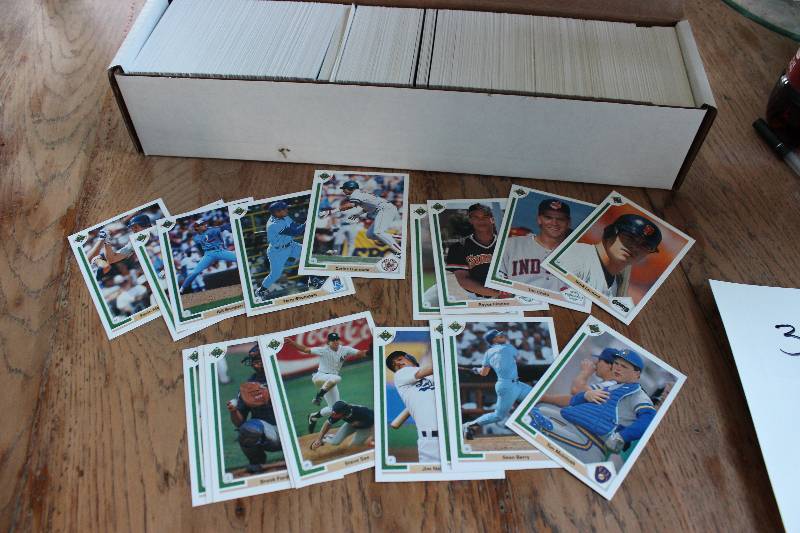 Box of 1991 Upper Deck Baseball Car...