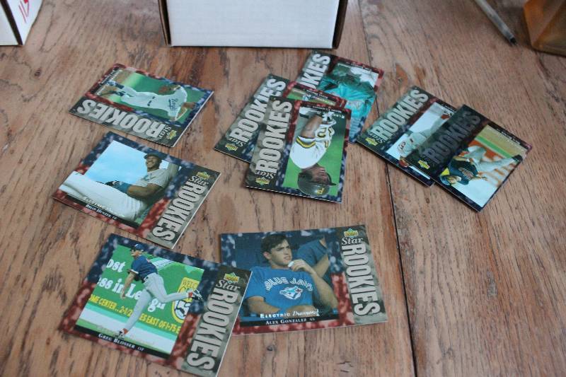 Box of 1994 Upper Deck Electric Dia...
