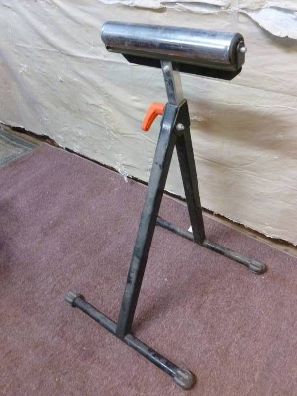 lot 6 image: Woodworking Equipment
