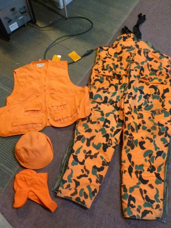 lot 44 image: Hunting Clothes