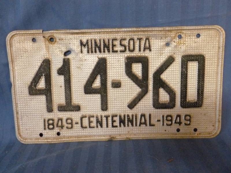 lot 68 image: Vintage License Plate