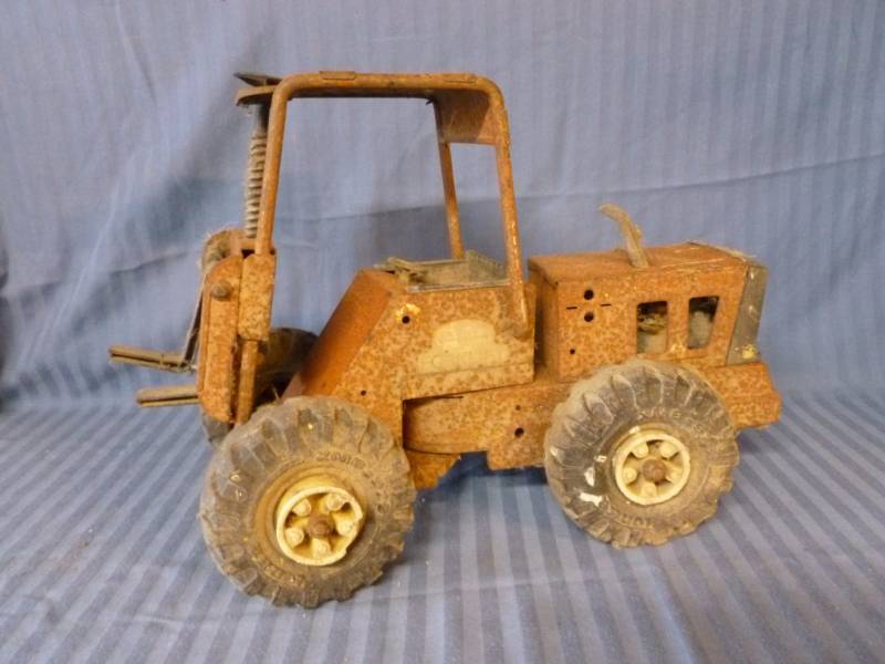 lot 88 image: Vintage Tonka