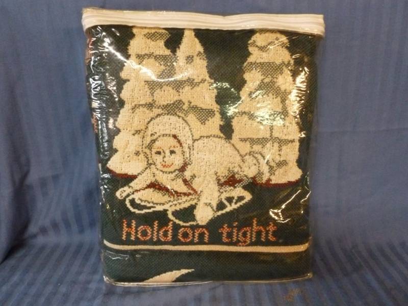 lot 100 image: Blanket