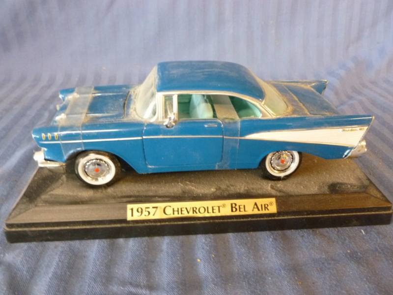 lot 115 image: Collector Toy Car