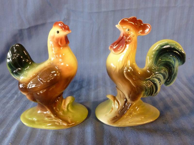 lot 136 image: Vintage Decoration