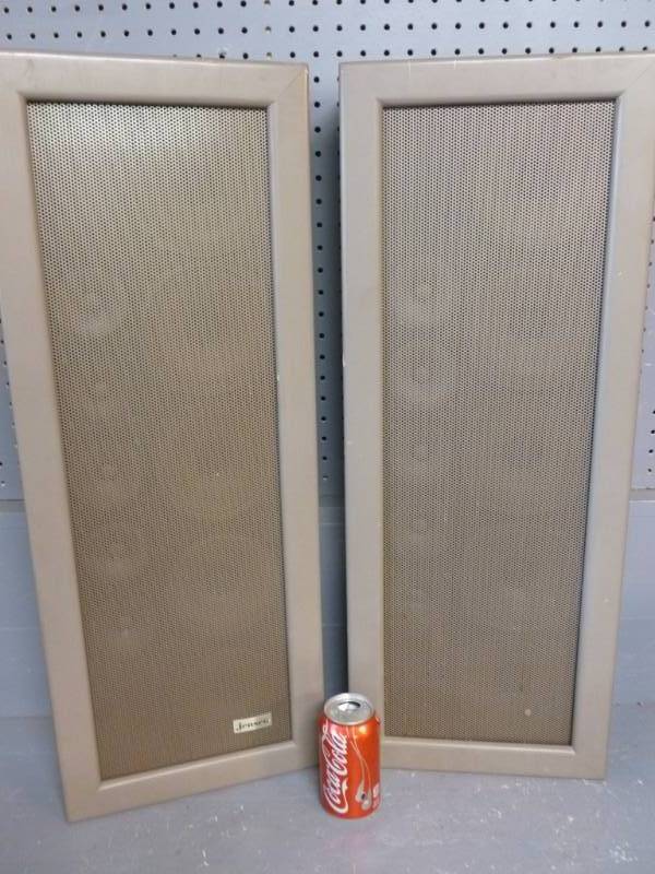 lot 151 image: Vintage Jensen Speakers