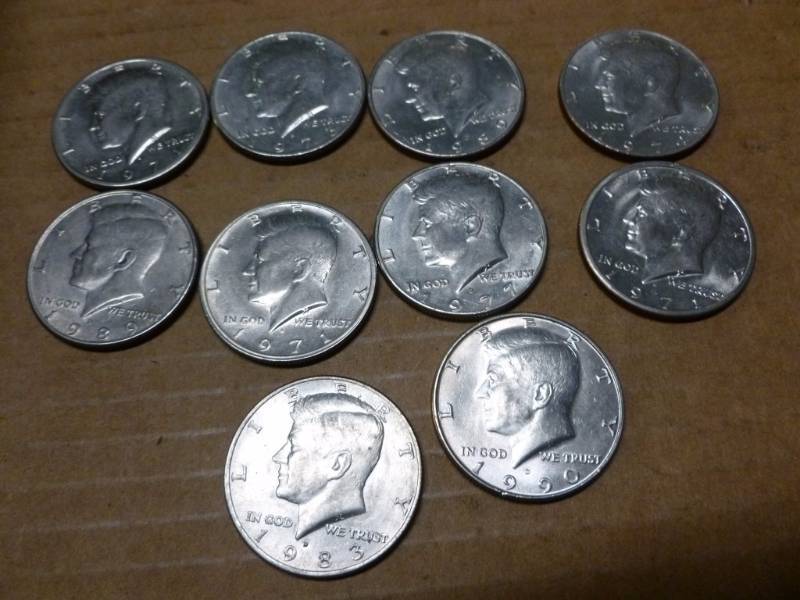 lot 154 image: Kennedy Half Dollars